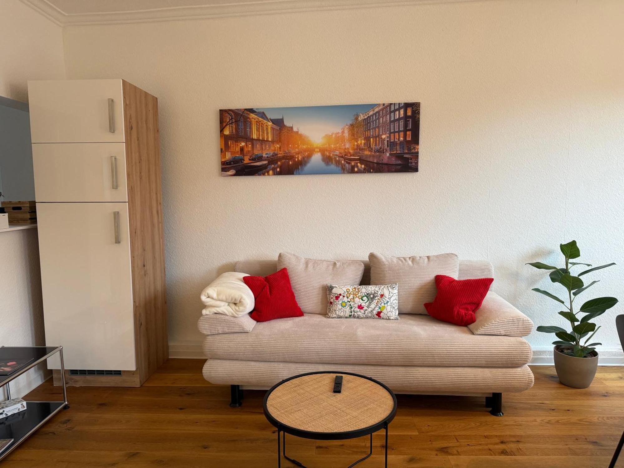 Stylisches Apartment Mit Grossem Tageslichbad Am Marktplatz Леонберг Екстер'єр фото